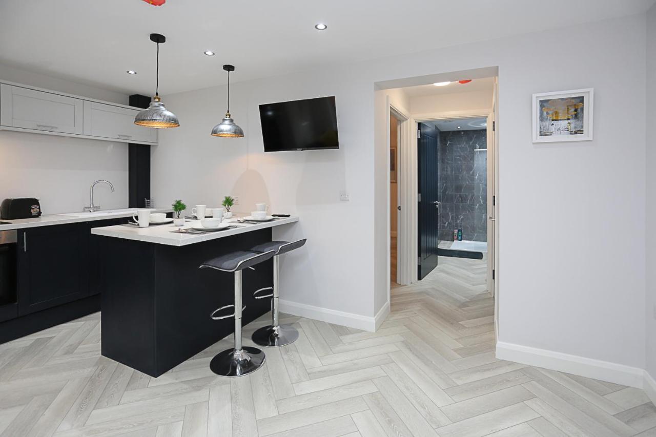 No1 Luxury Service Apartments Белфаст Экстерьер фото