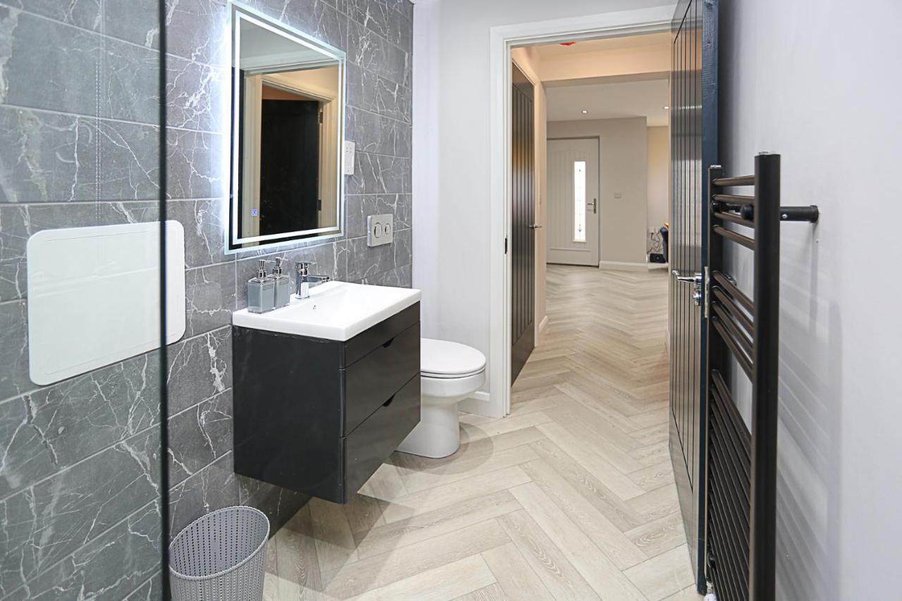 No1 Luxury Service Apartments Белфаст Экстерьер фото